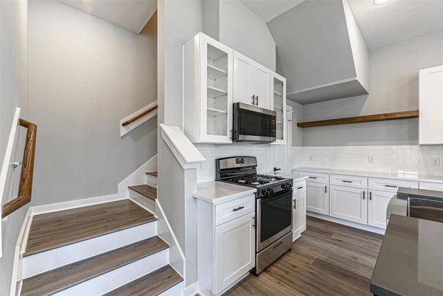 8475 Berry Brush Lane, Houston, TX 77022