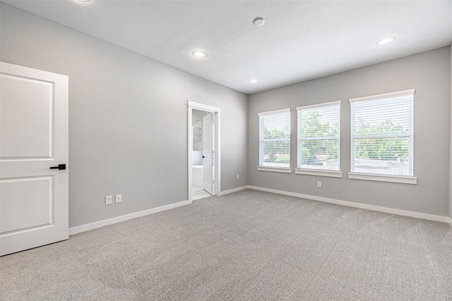 8475 Berry Brush Lane, Houston, TX 77022