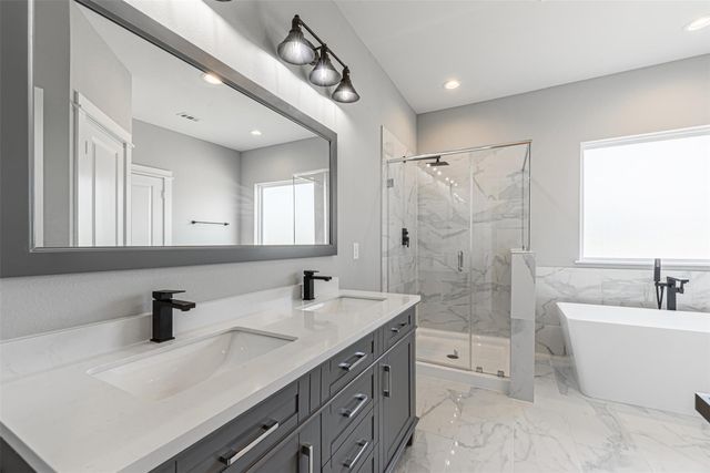 8475 Berry Brush Lane, Houston, TX 77022