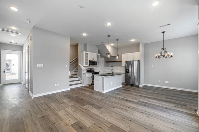 8475 Berry Brush Lane, Houston, TX 77022