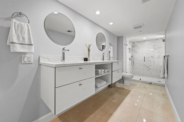 4000 N Ocean Drive 2004, Singer Island, FL 33404