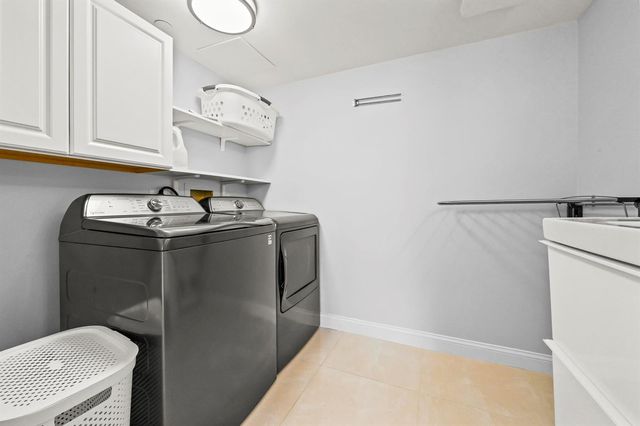 4000 N Ocean Drive 2004, Singer Island, FL 33404