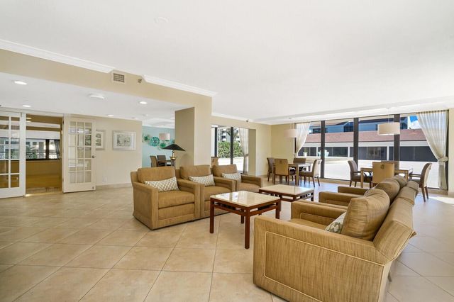 4000 N Ocean Drive 2004, Singer Island, FL 33404