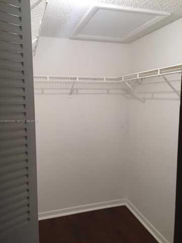 2445 SW 18th Ter 705, Fort Lauderdale, FL 33315