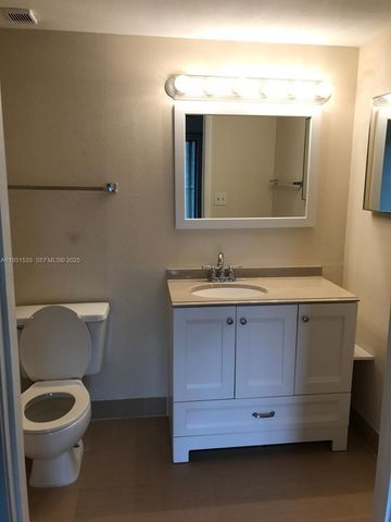 2445 SW 18th Ter 705, Fort Lauderdale, FL 33315