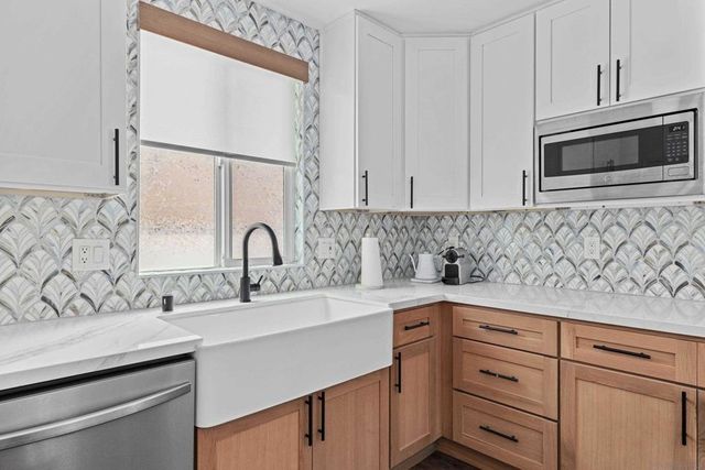 3027 Linda Dr, Oceanside, CA 92056