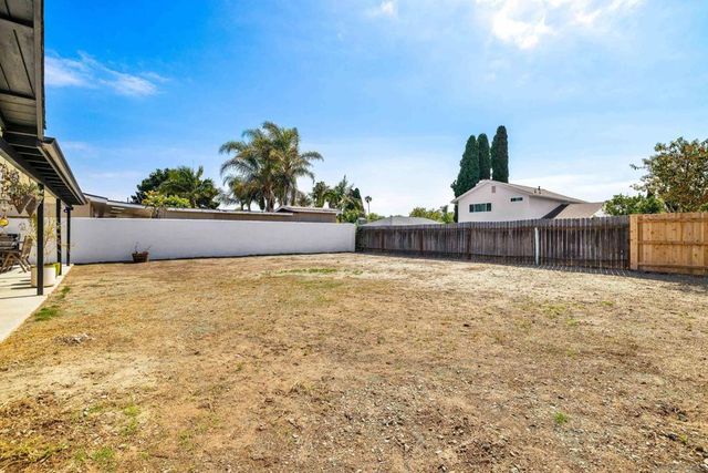 3027 Linda Dr, Oceanside, CA 92056