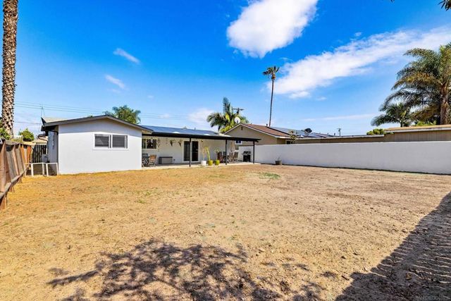 3027 Linda Dr, Oceanside, CA 92056