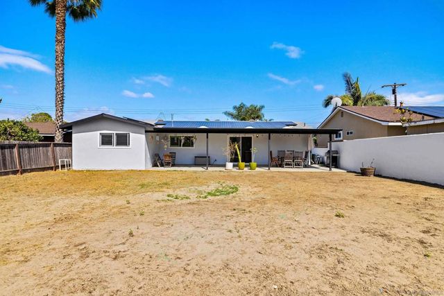 3027 Linda Dr, Oceanside, CA 92056