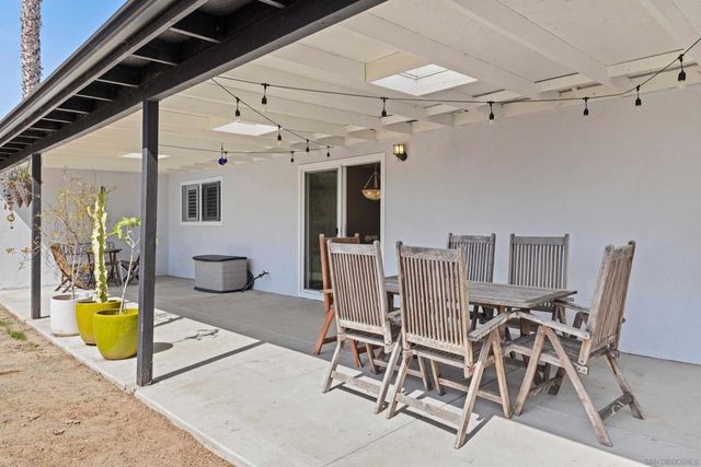 3027 Linda Dr, Oceanside, CA 92056