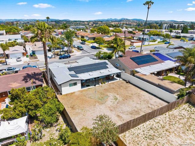 3027 Linda Dr, Oceanside, CA 92056