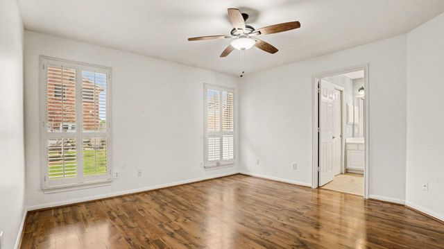 718 Fairfield Avenue, La Porte, TX 77571