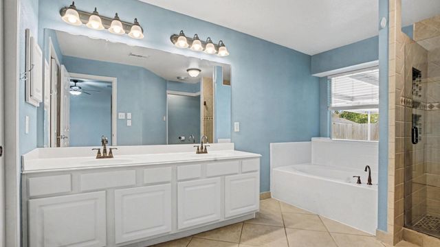 718 Fairfield Avenue, La Porte, TX 77571