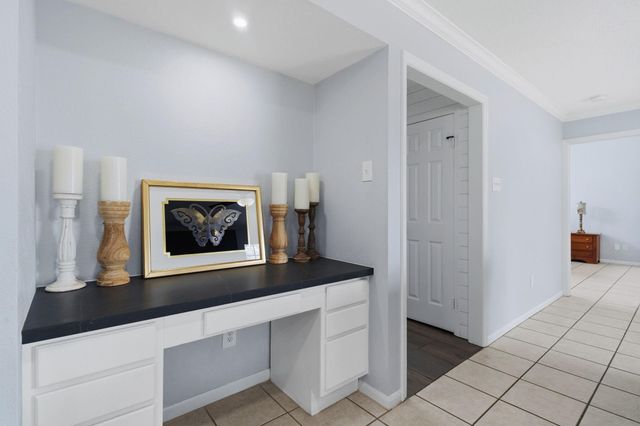 1911 Victoria Garden Drive, Richmond, TX 77406