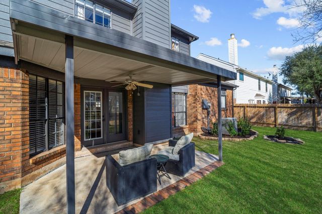 1911 Victoria Garden Drive, Richmond, TX 77406