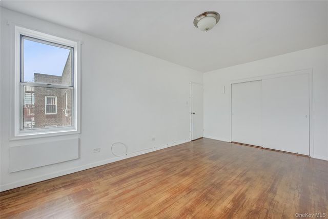 63-45 Saunders Street 6H, Rego Park, NY 11374