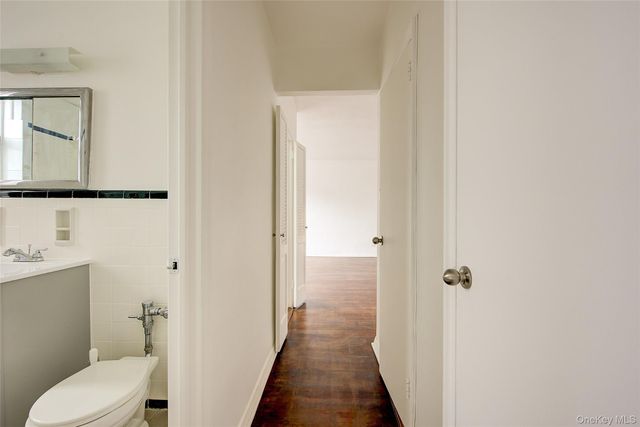63-45 Saunders Street 6H, Rego Park, NY 11374