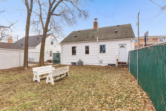 5006 E 54th Street, Minneapolis, MN 55417