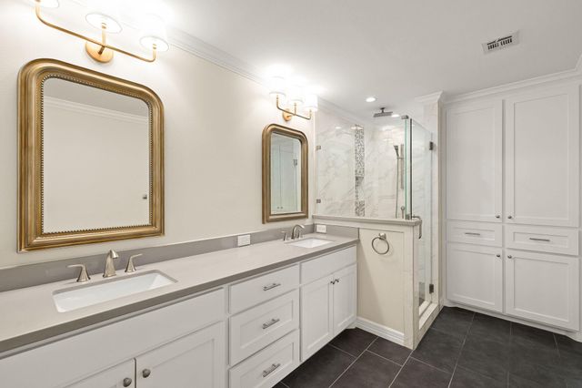 9814 Moorberry Lane, Houston, TX 77080