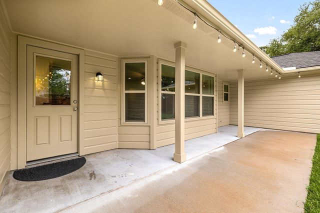 9814 Moorberry Lane, Houston, TX 77080