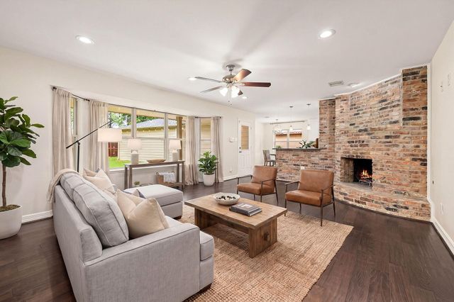 9814 Moorberry Lane, Houston, TX 77080