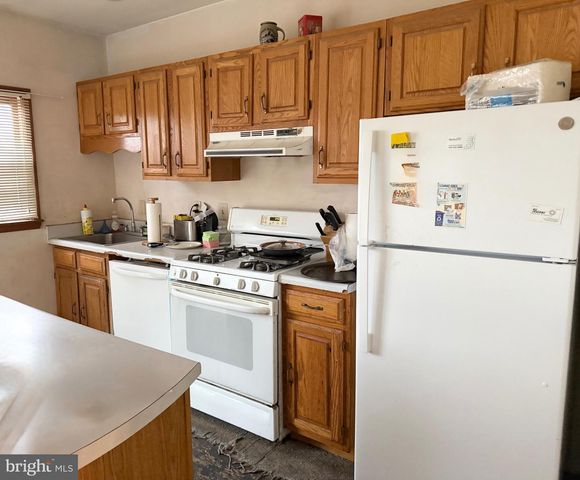503 CHESTNUT ST, Brooklawn, NJ 08030