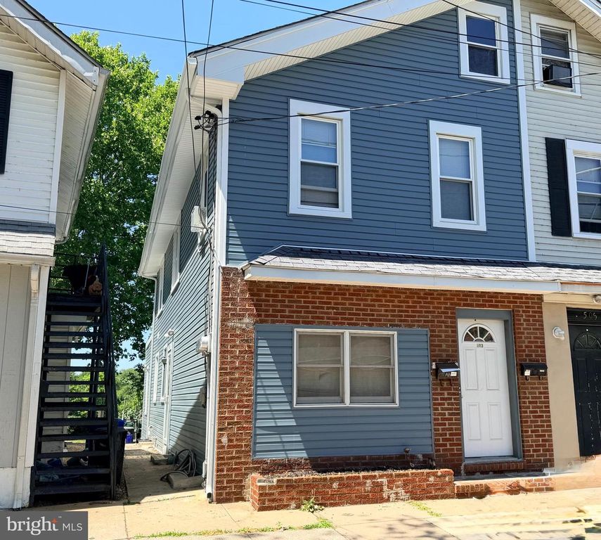 503 CHESTNUT ST, Brooklawn, NJ 08030