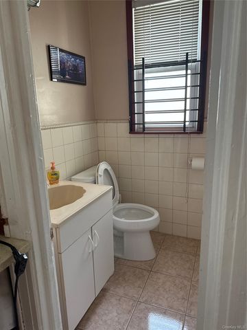 110-07 196th Street, Saint Albans, NY 11412