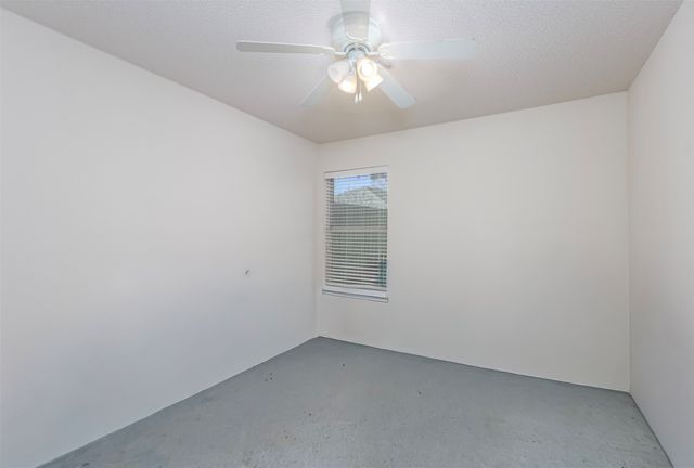 12212 Stillglen Trail, Fort Worth, TX 76028