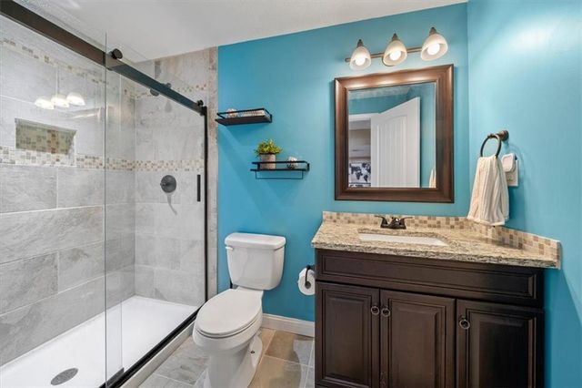 12611 S Laci Circle, Lee's Summit, MO 64086