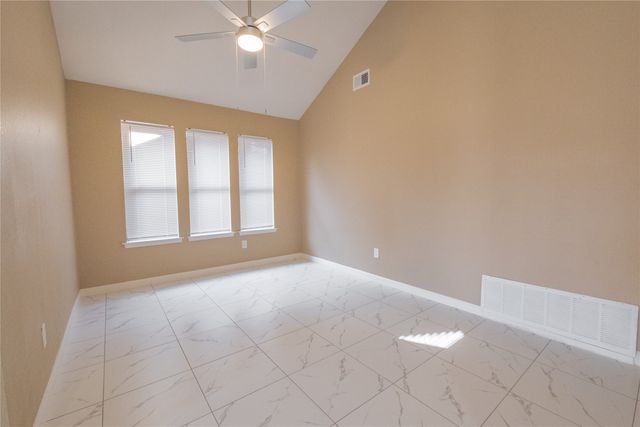 8405 Ohara Lane, Fort Worth, TX 76123