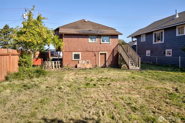 1017 W Marion, Aberdeen, WA 98520