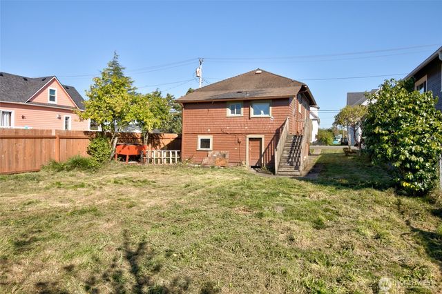 1017 W Marion, Aberdeen, WA 98520