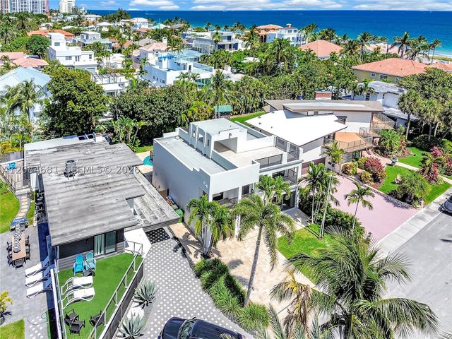 3305 NE 15th St, Fort Lauderdale, FL 33304