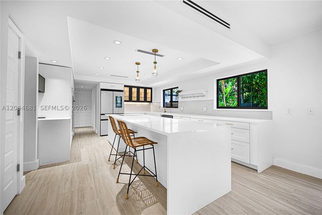 3305 NE 15th St, Fort Lauderdale, FL 33304