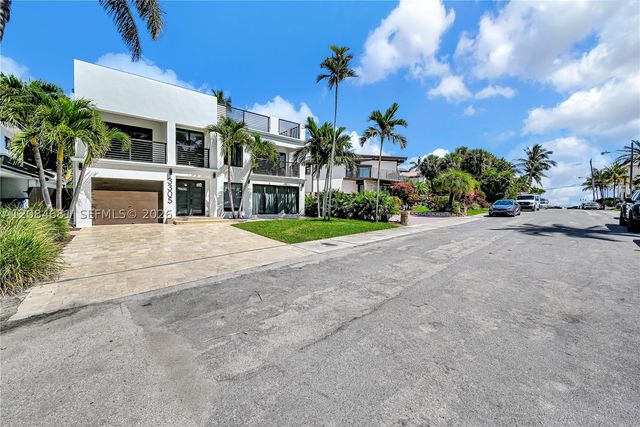 3305 NE 15th St, Fort Lauderdale, FL 33304