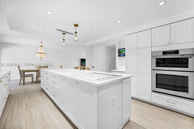 3305 NE 15th St, Fort Lauderdale, FL 33304