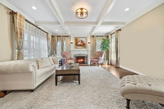 18 Victory Garden Way, Lexington, MA 02420