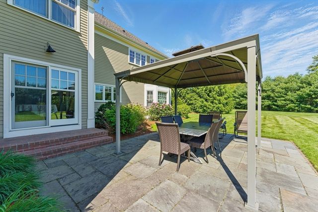 18 Victory Garden Way, Lexington, MA 02420