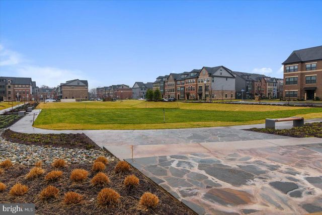 22339 TRAILVIEW CROSSING TER, Ashburn, VA 20148