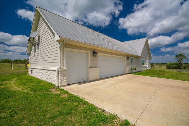 8511 Fm 1370, Washington, TX 77880