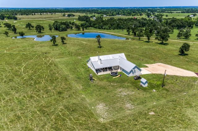 8511 Fm 1370, Washington, TX 77880