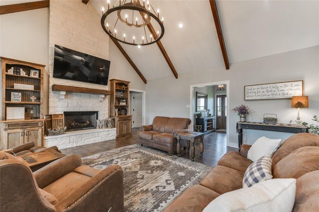 8511 Fm 1370, Washington, TX 77880
