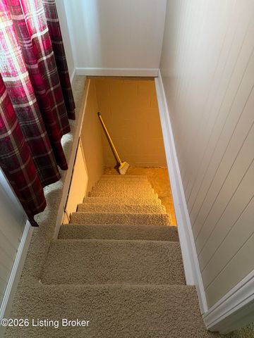 425 Oklahoma Rd, Bee Spring, KY 42207