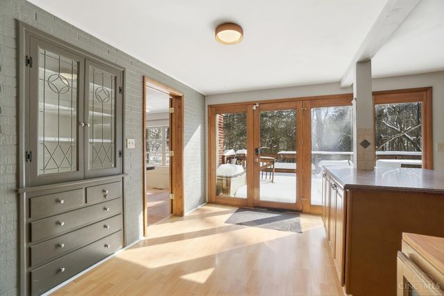 2057 W Loveland Avenue, Loveland, OH 45140