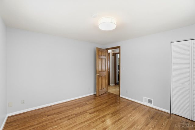 2057 W Loveland Avenue, Loveland, OH 45140