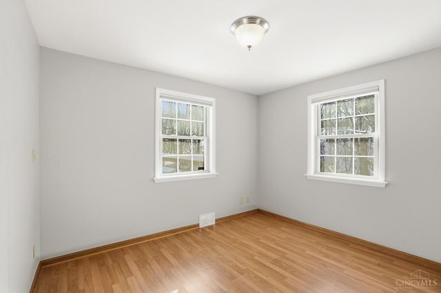 2057 W Loveland Avenue, Loveland, OH 45140