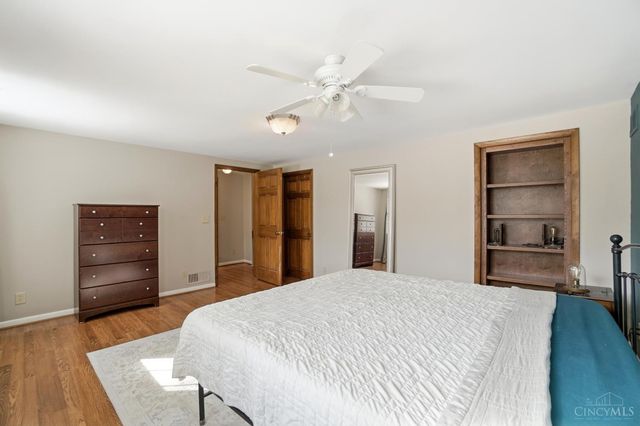 2057 W Loveland Avenue, Loveland, OH 45140