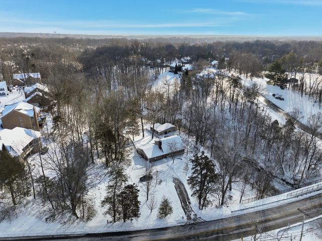 2057 W Loveland Avenue, Loveland, OH 45140