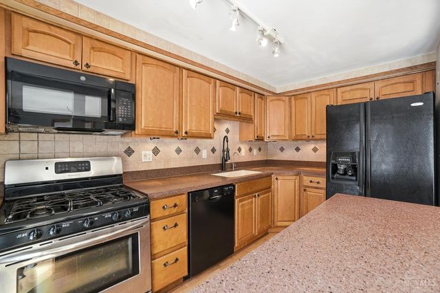 2057 W Loveland Avenue, Loveland, OH 45140